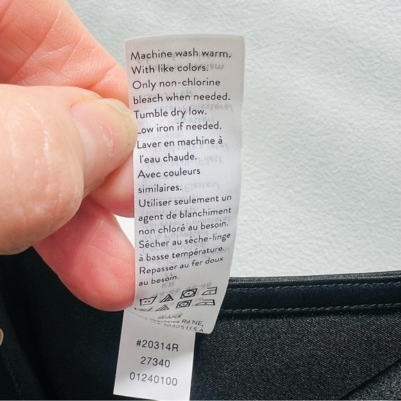 SPANX Black Satin Mesh V-Neck Camisole Cami Top Blouse Size Large - Picture 6 of 7